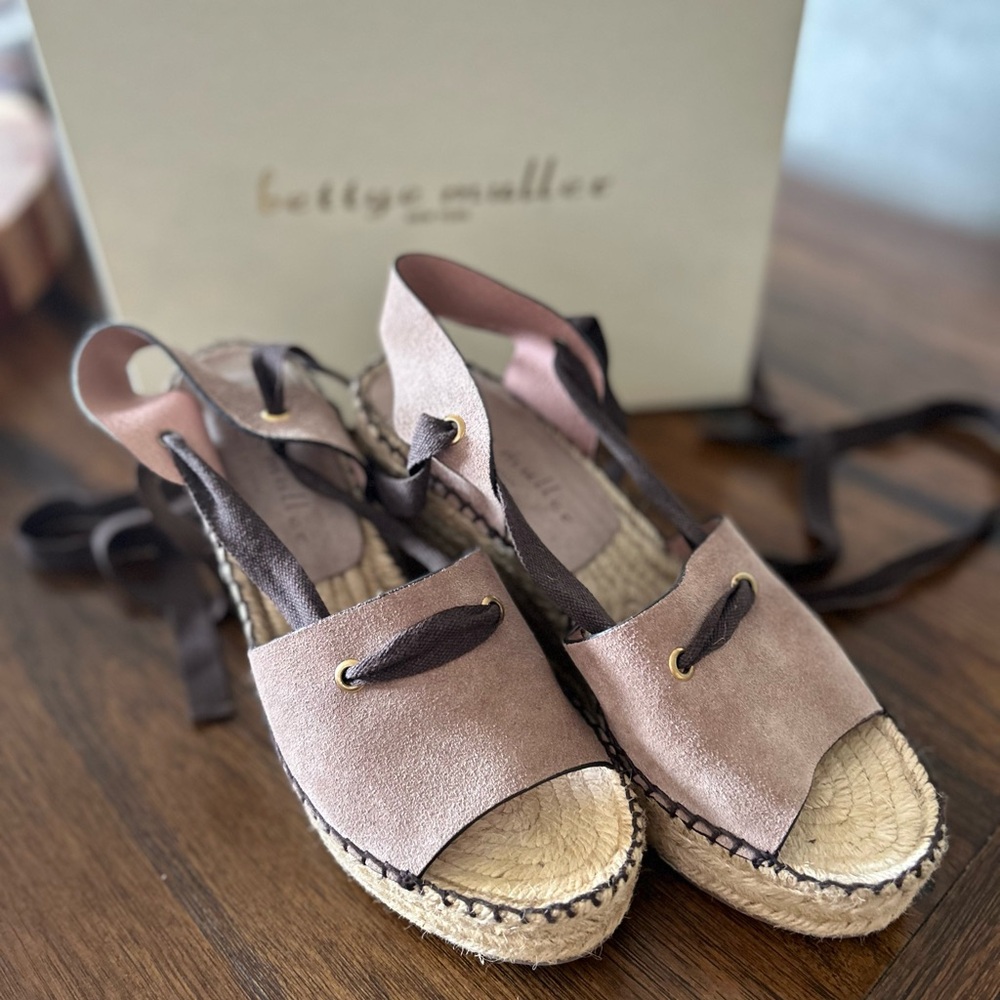 Bettye muller wedge tie sandals (size 37)
